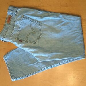 Levi's 513 Boyfriend Jeans